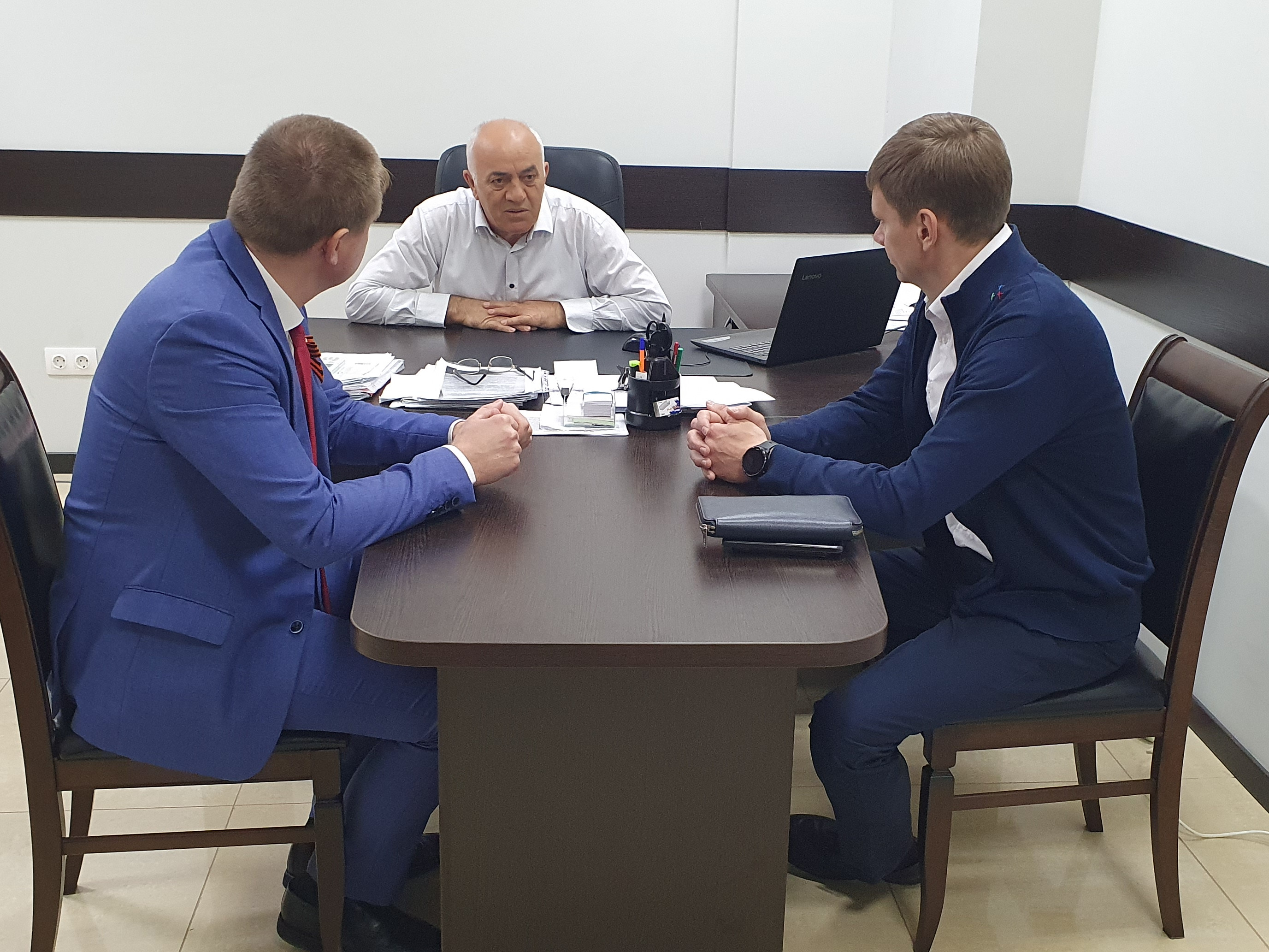 Встреча с иностранными гражданами