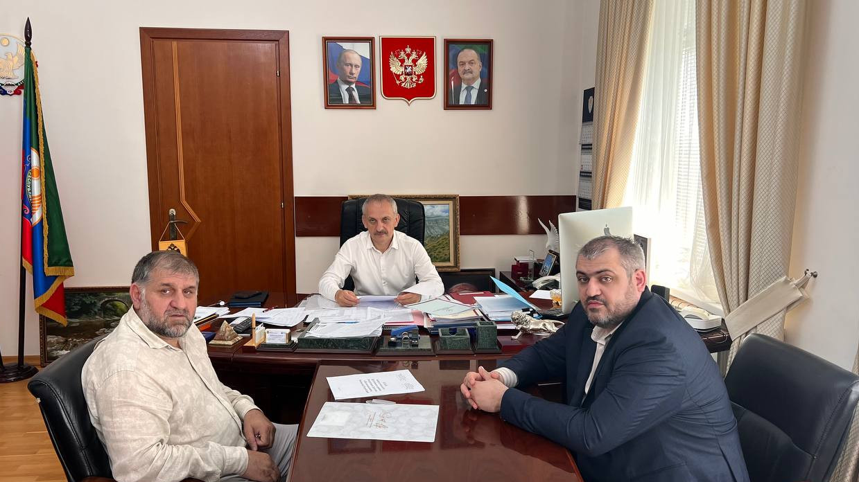 Энрик Муслимов провел личный прием граждан
