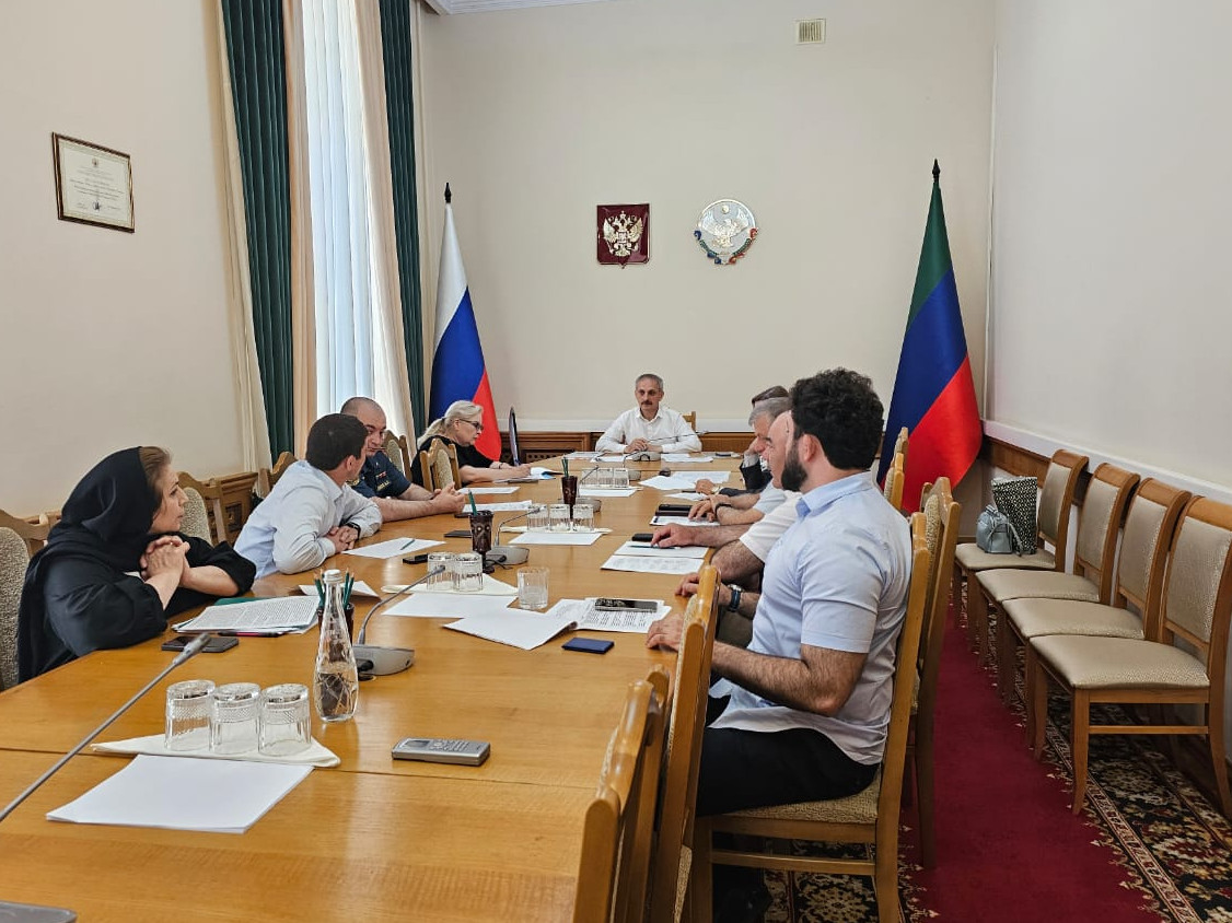 В Правительстве РД прошло совещание, посвящённое вопросу подготовки и проведения празднования «Курбан-Байрама» в Республике Дагестан в 2024 году.