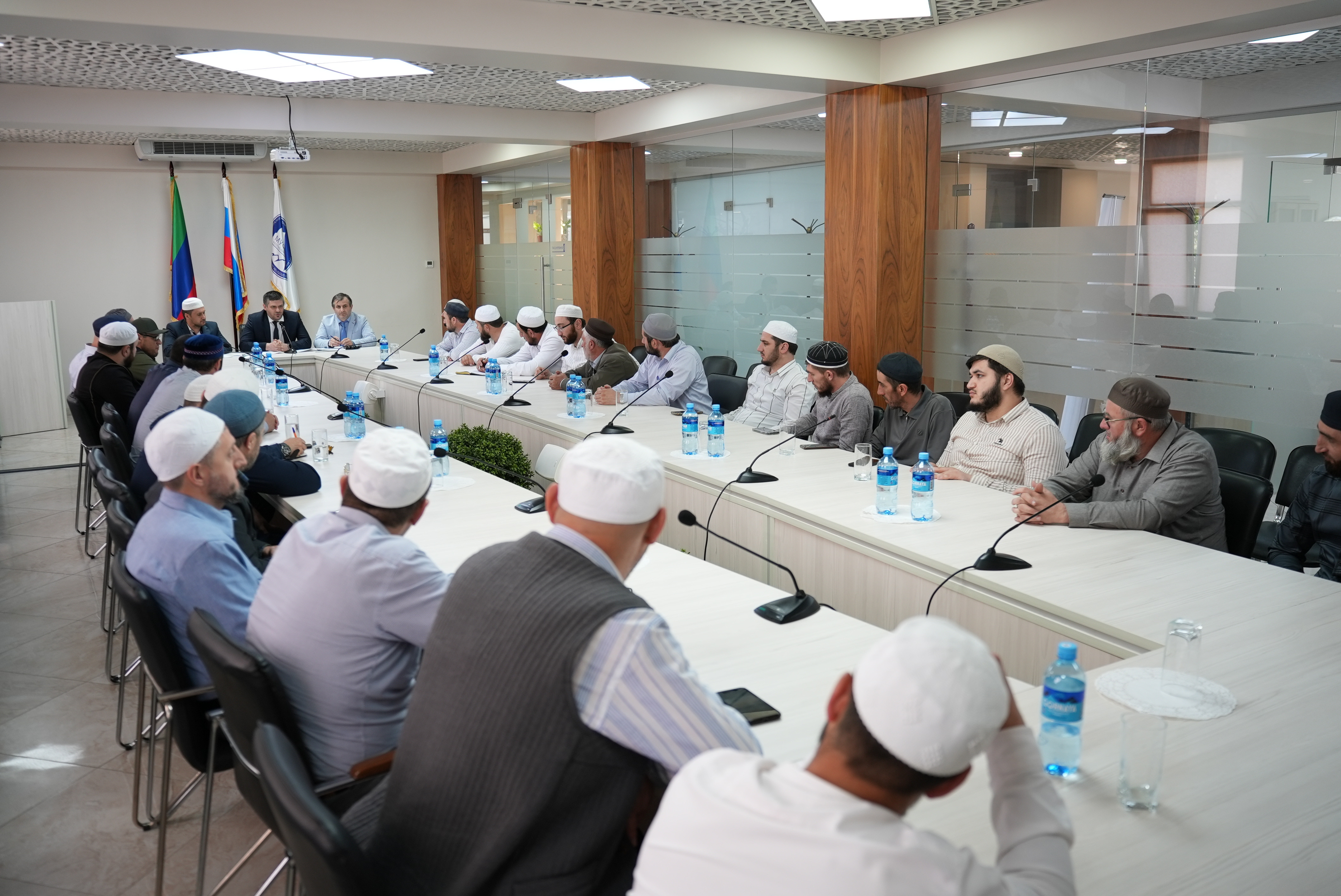 В Муфтияте Республики Дагестан прошло совещание по вопросу паспортизации мечетей