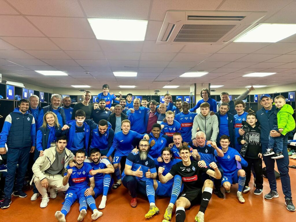 «Динамо» в премьер-лиге!