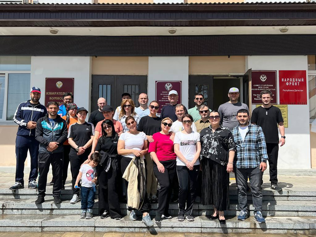 Миннац Дагестана принял участие в общереспубликанском субботнике