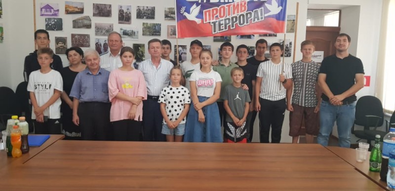 В Кизляре прошел круглый стол «Осторожно экстремизм»