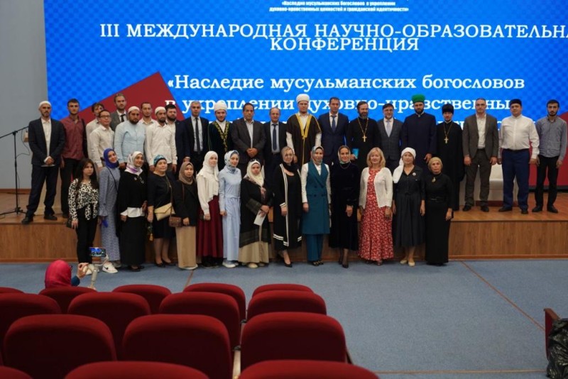 Мурад Шафиев принял участие в пленарном заседании