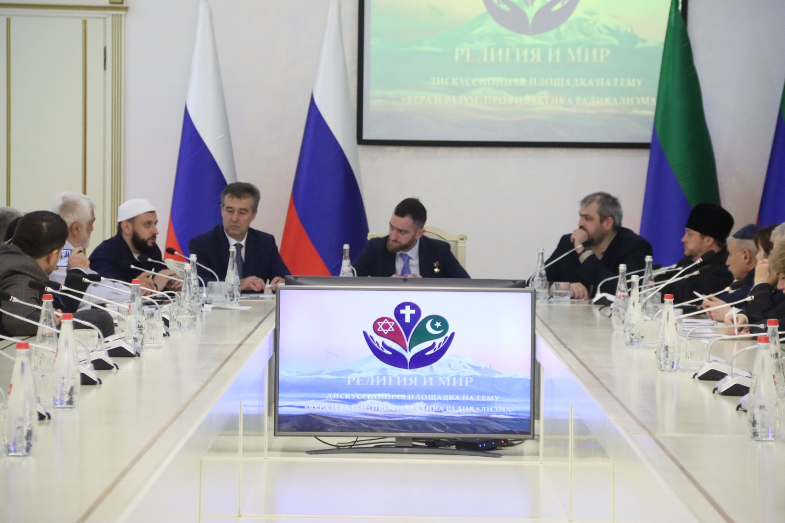 Заседание Общественного совета при Миннаце Дагестана прошло в Махачкале