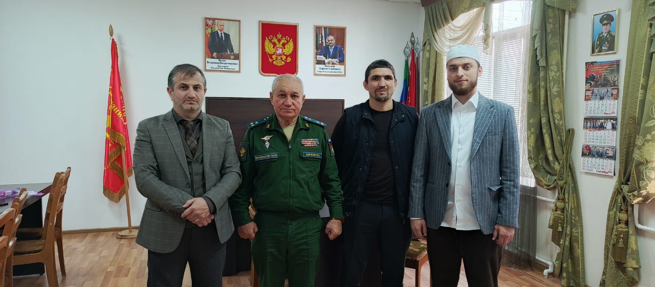 В Махачкале прошла встреча курсантов кадетского корпуса с представителями традиционных конфессий