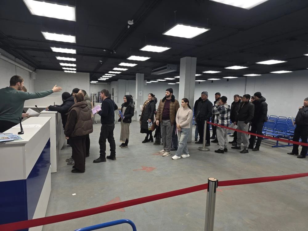 70 мигрантов в Махачкале обучили правилам пребывания в России