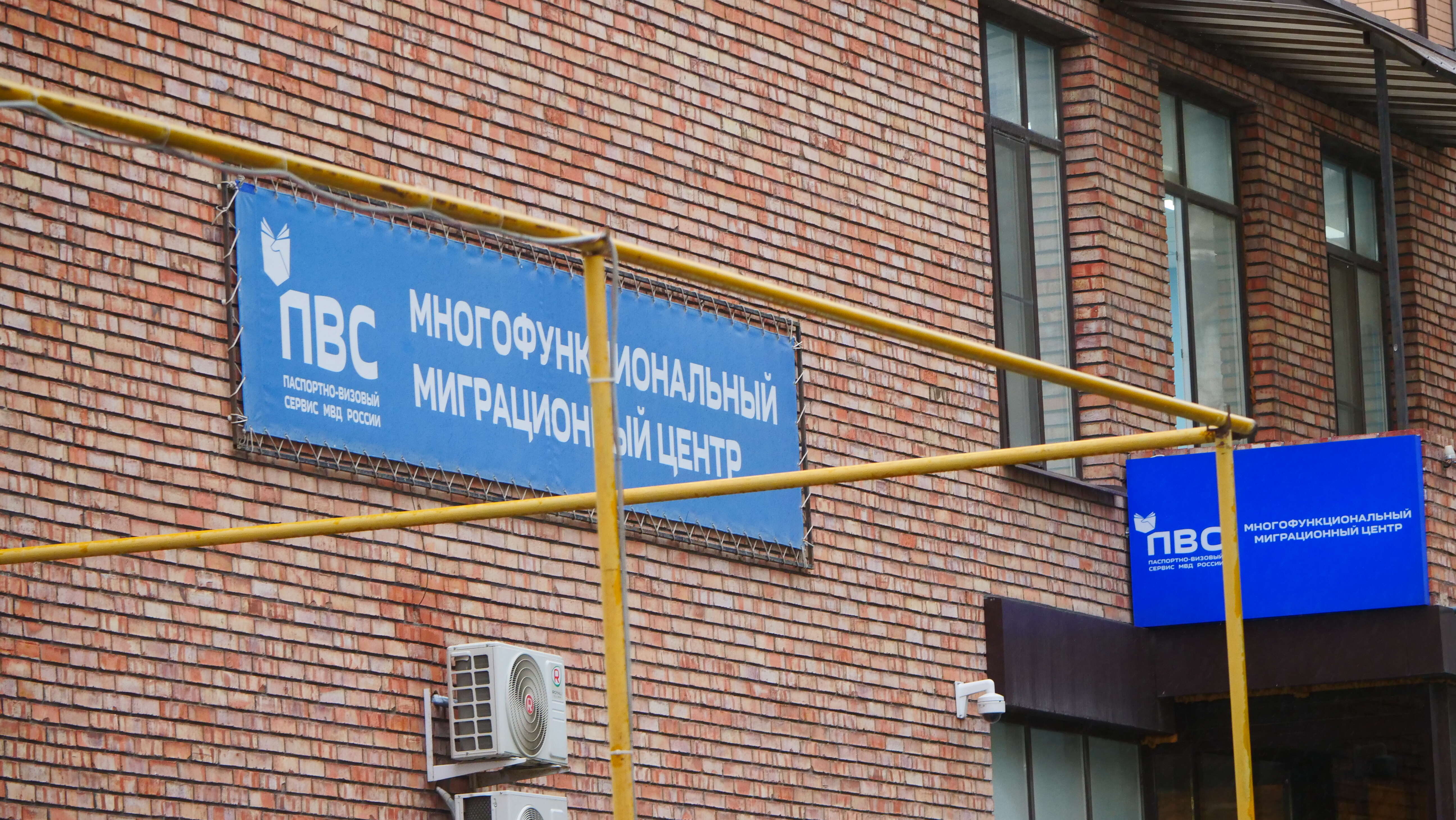 Миннац Дагестана: 720 трудовых мигрантов в республике ознакомили с правилами нахождения на территории России