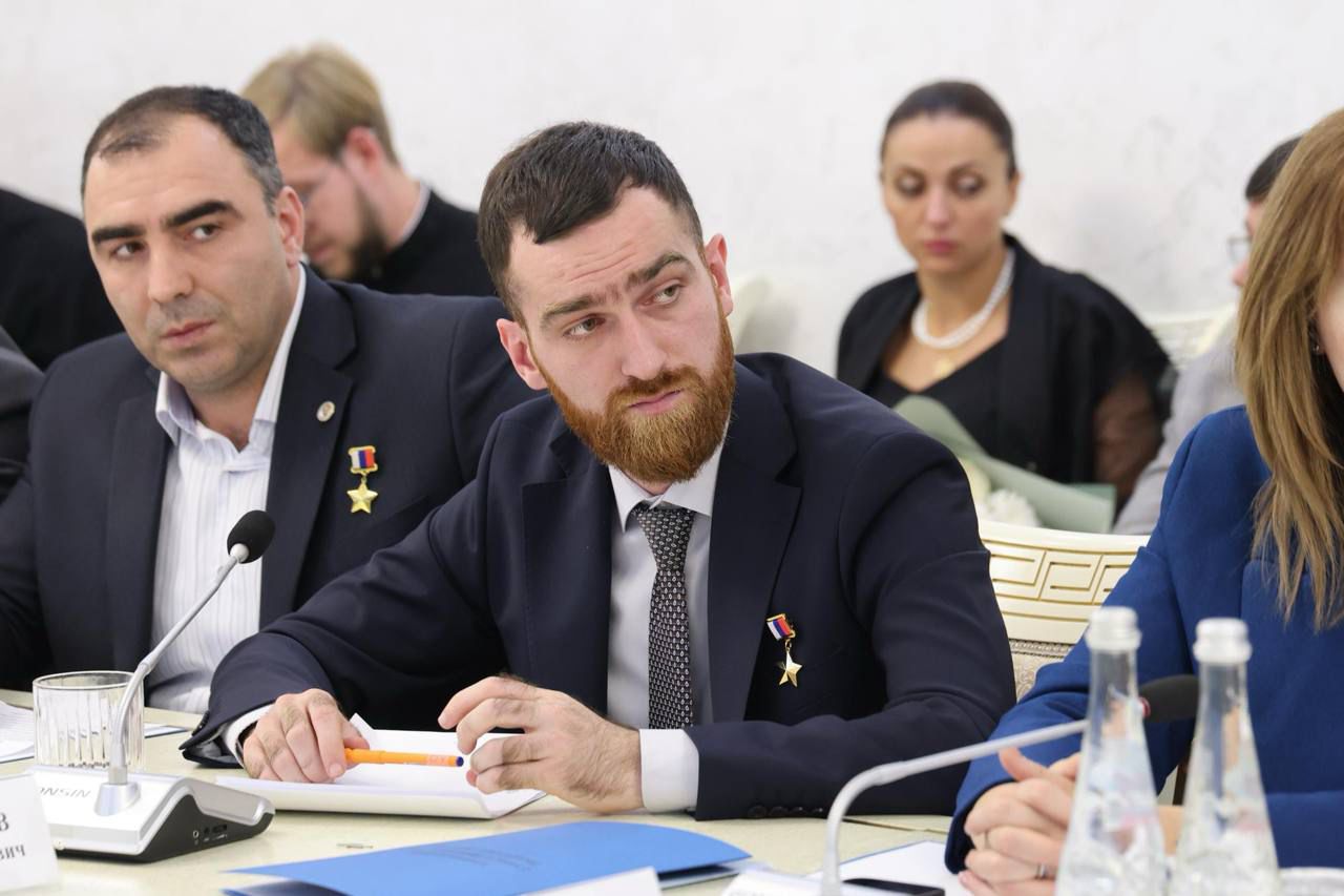 Сергей Меликов провел заседание Совета по межнациональным и межконфессиональным отношениям
