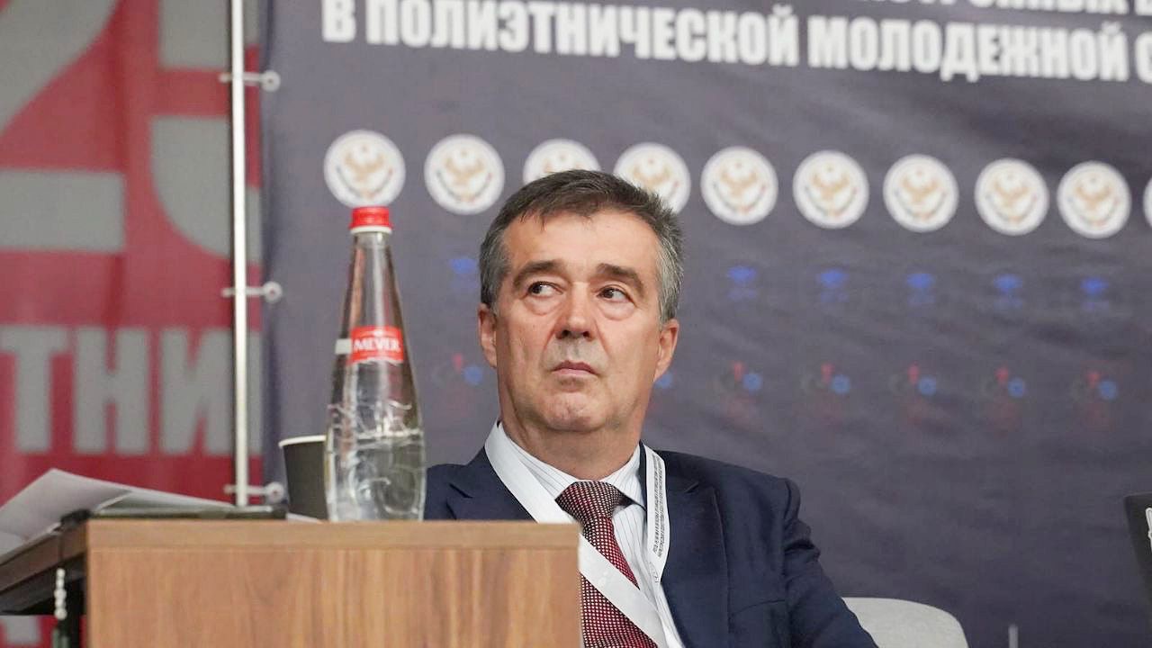 В Махачкале состоялась Республиканская конференция «Роль религии и религиозных организаций в противодействии употреблению наркотических и психотропных веществ»