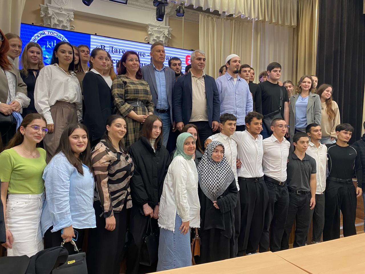 Дагестанская делегация посетила Республику Крым