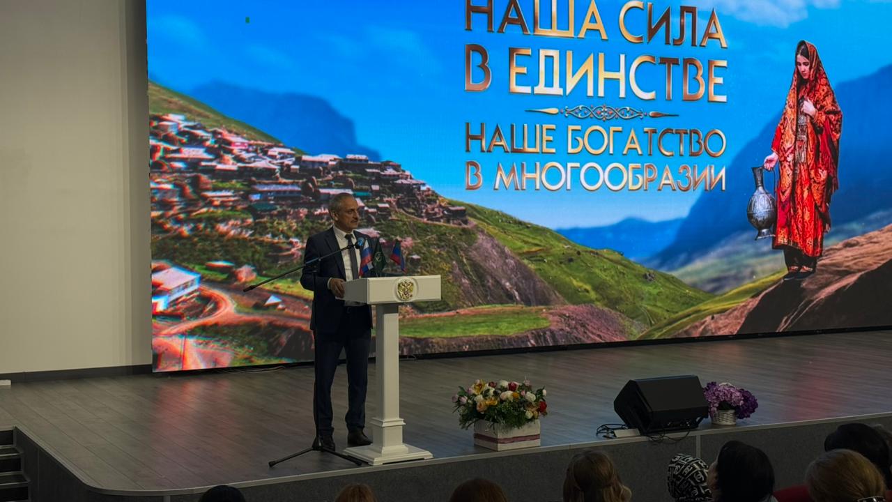 Масштабный Слет девушек «Наша сила в единстве, наше богатство в многообразии» прошел в Махачкале