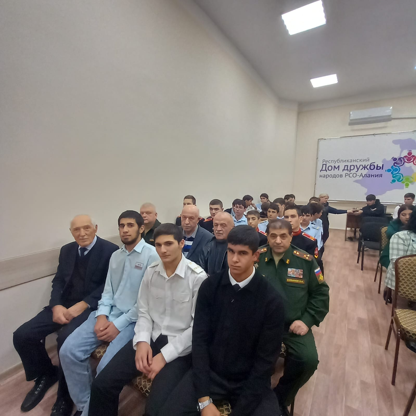 Дагестанская делегация приняла участие в праздновании 100-летия со дня рождения Коста Хетагурова во Владикавказе