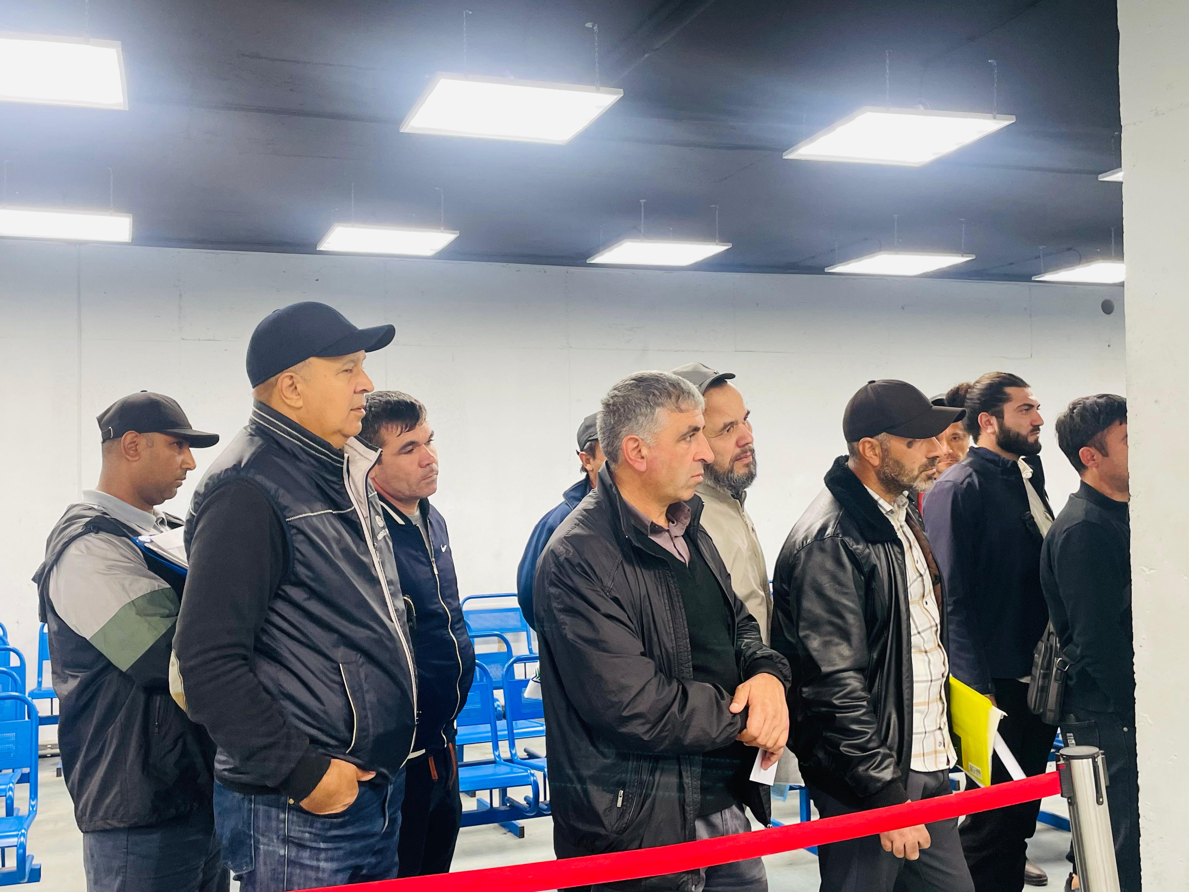 60 иностранным гражданам, работающим в Дагестане, объяснили правила пребывания на территории России