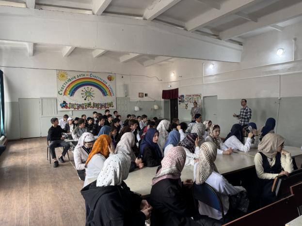 Миннац Дагестана: образовательные встречи со школьниками прошли в Ботлихском, Гумбетовском, Карабудахкентском, Лакском и Чародинском районах и Южно-Сухокумске