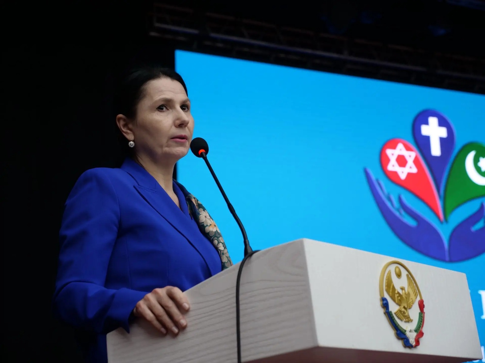 «Религия и мир». В Махачкале ведущие спикеры обсудили профилактику терроризма в молодежной среде