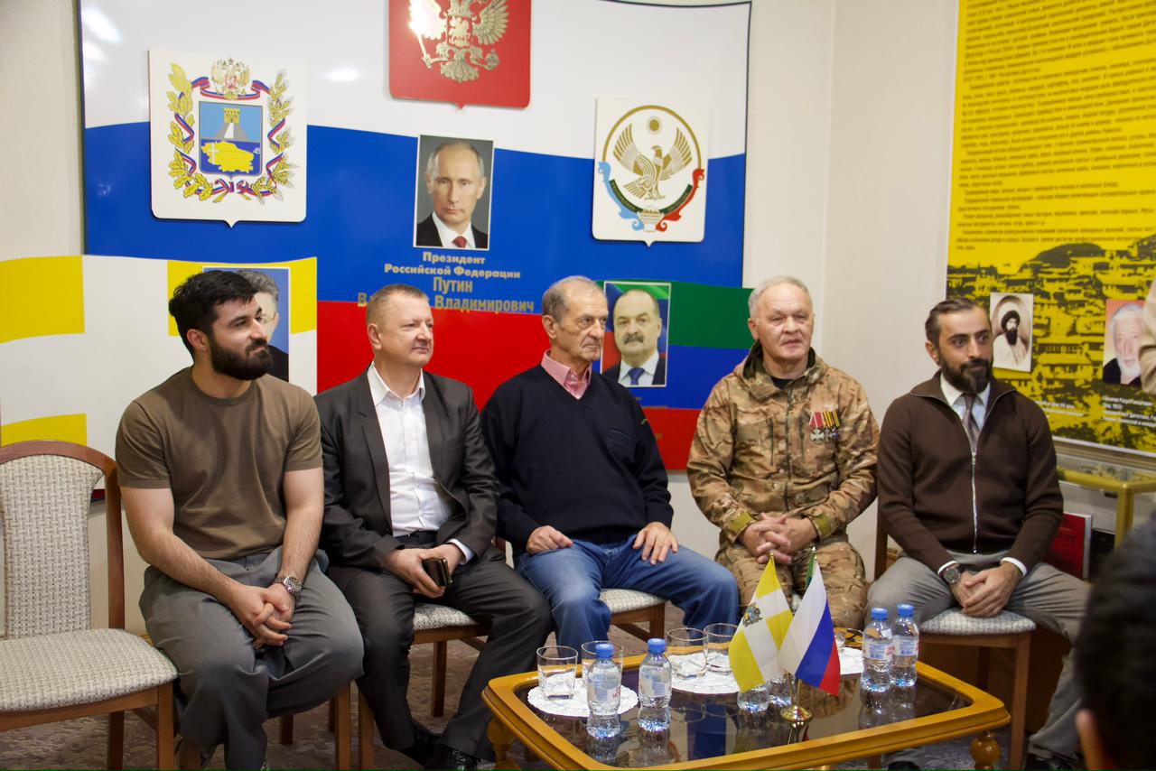 «Разговор на равных». В Ставропольском крае обсудили вопросы гражданской ответственности молодежи