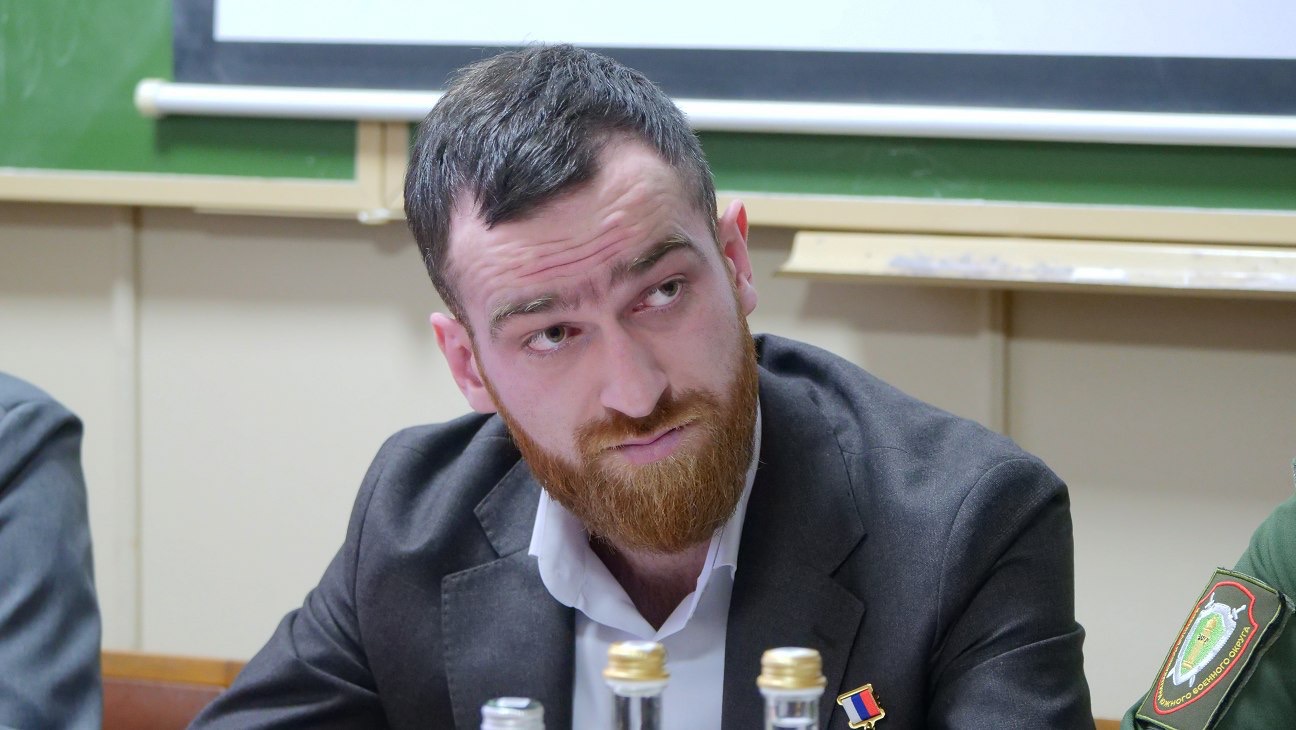 Темирлан Абуталимов принял участие в защите магистерских диссертаций в ДГУ