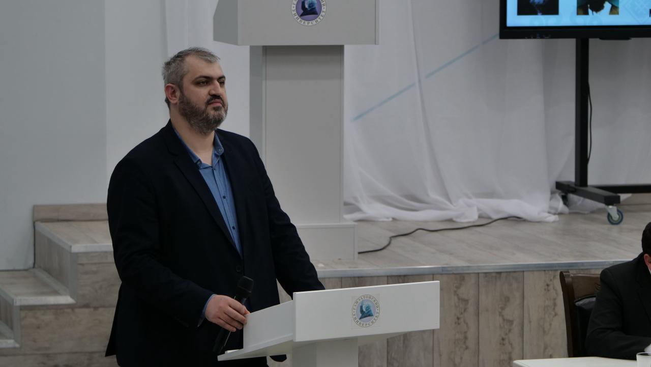 Международная конференция, посвященная видным духовным деятелям Ирана XX века Абдулкадыру и Ибрагиму Дагестани, прошла в Махачкале