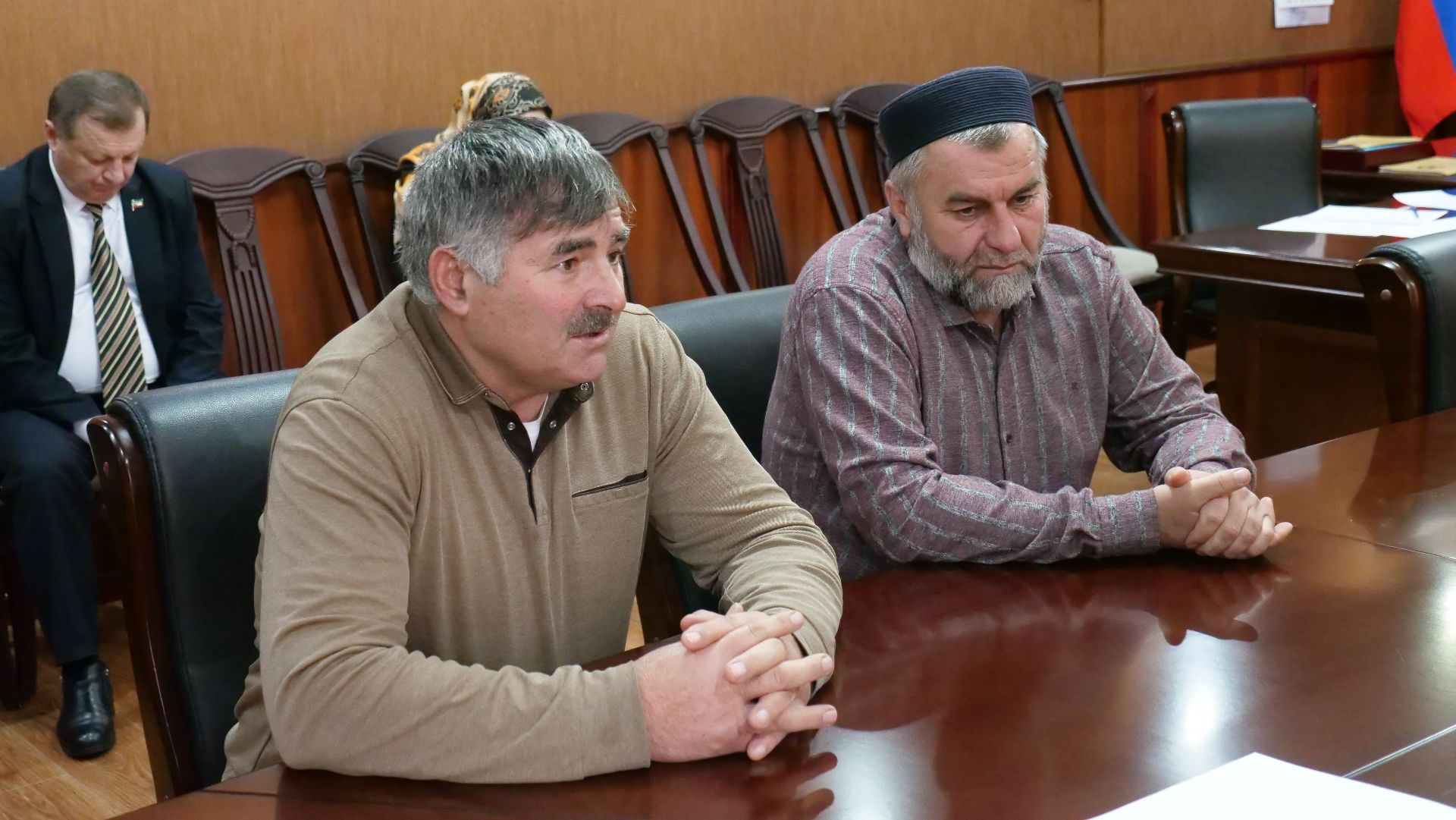 Темирлан Абуталимов выслушал обращения жителей Казбековского района