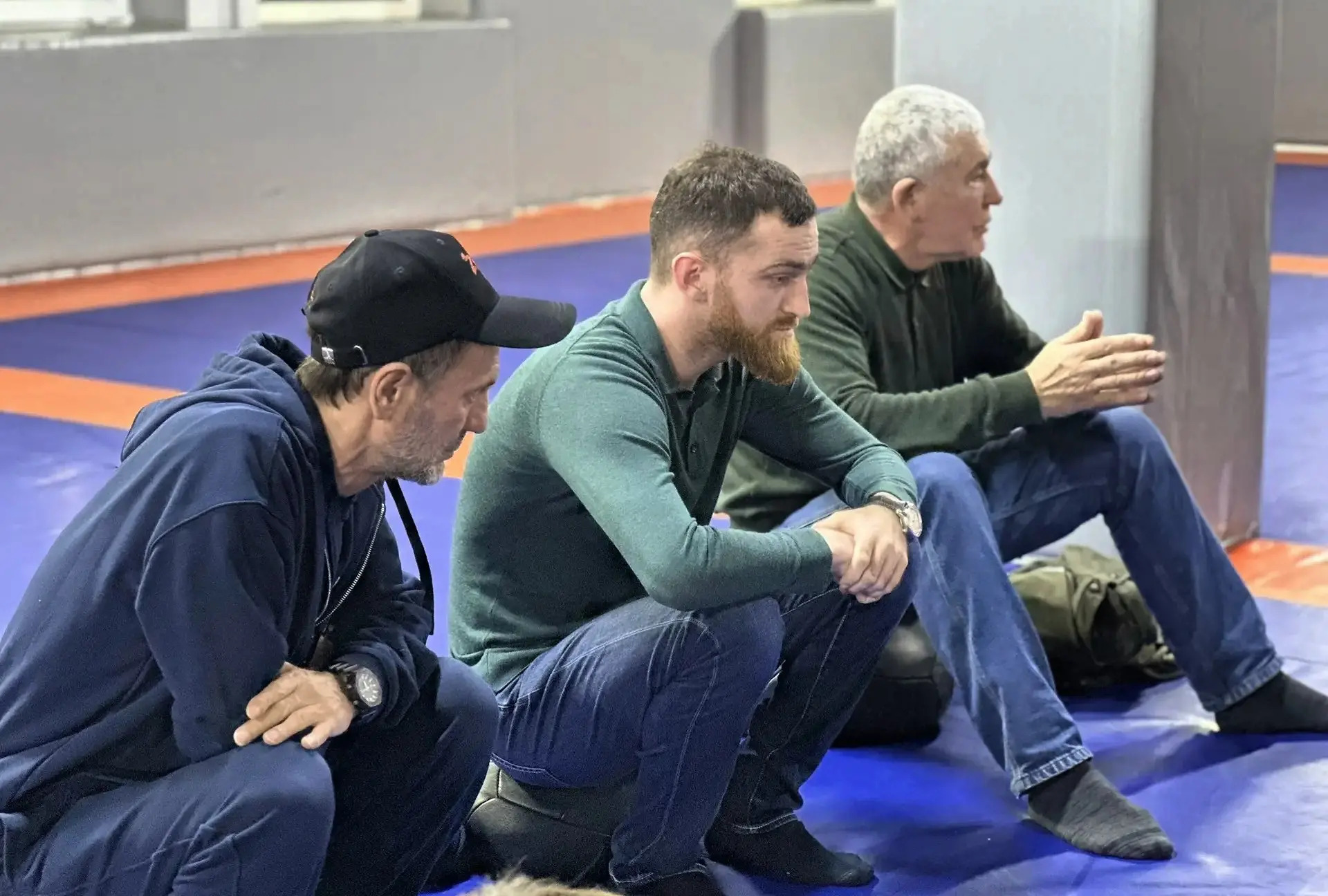 Встреча с Героями России. Темирлан Абуталимов и Магомед Баачилов посетили Школу единоборств в Махачкале