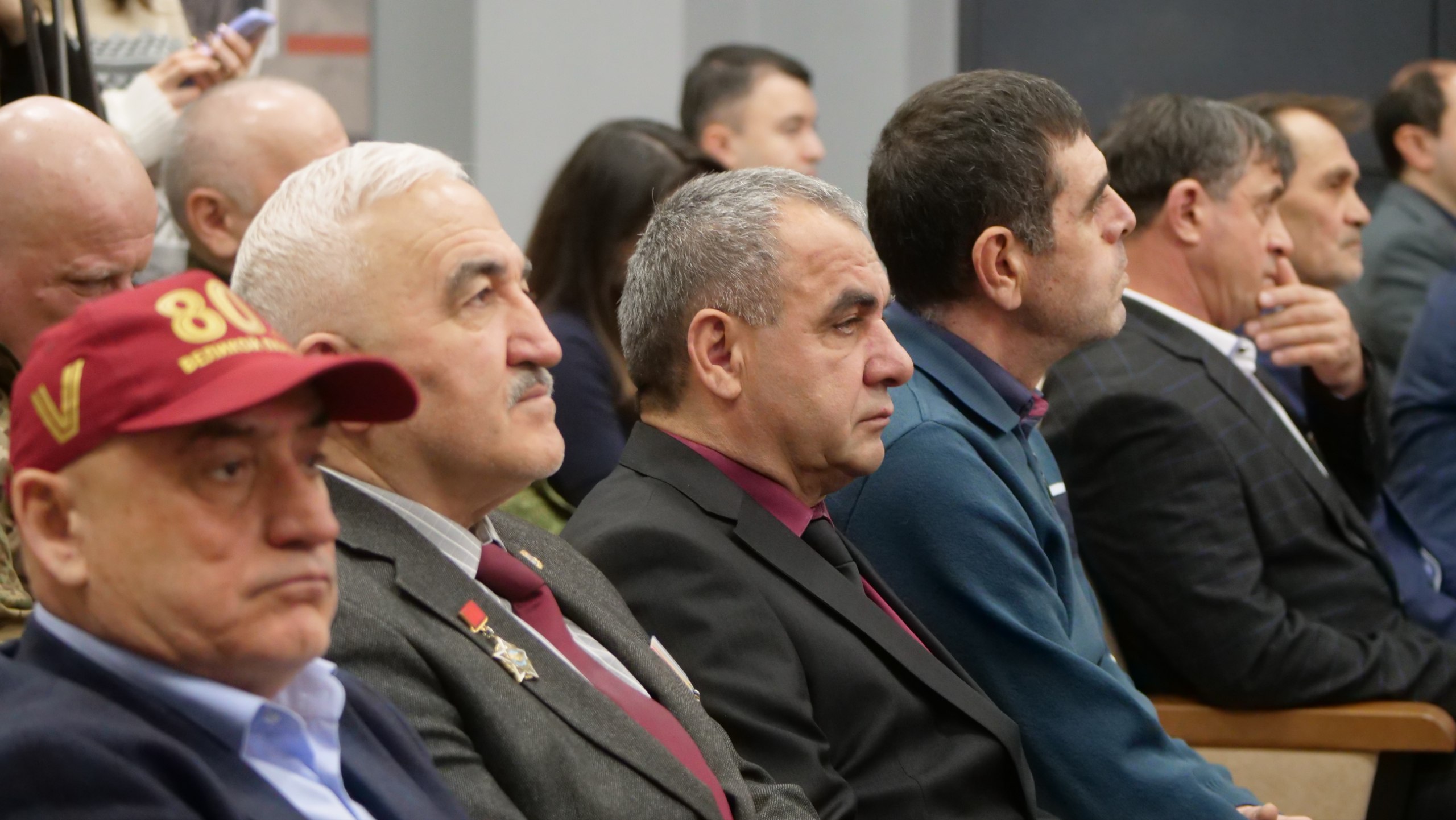 Темирлан Абуталимов принял участие во встрече главы Дагестана Сергея Меликова с ветеранами-афганцами