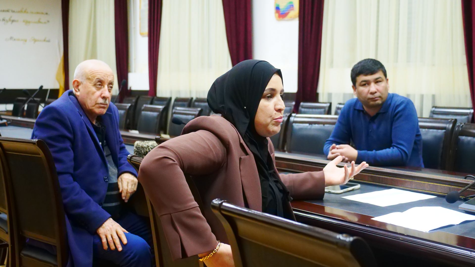 В Министерстве по национальной политике и делам религий Республики Дагестан прошла рабочая встреча с руководителями национально-культурных автономий и диаспор.