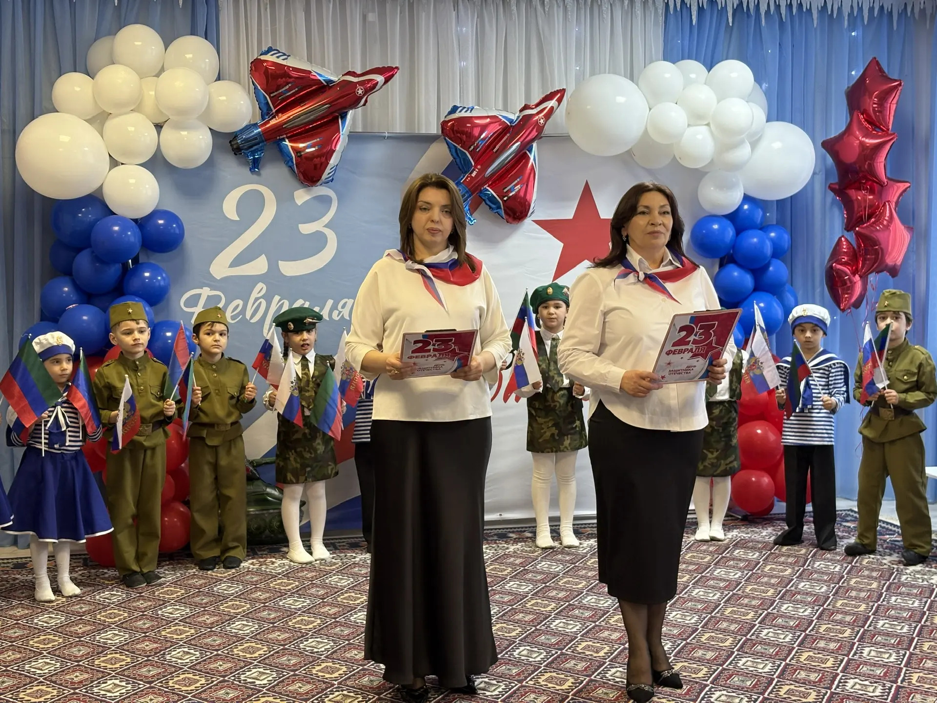 Дань памяти участникам СВО и разговор с молодежью. Темирлан Абуталимов посетил Дагестанские Огни