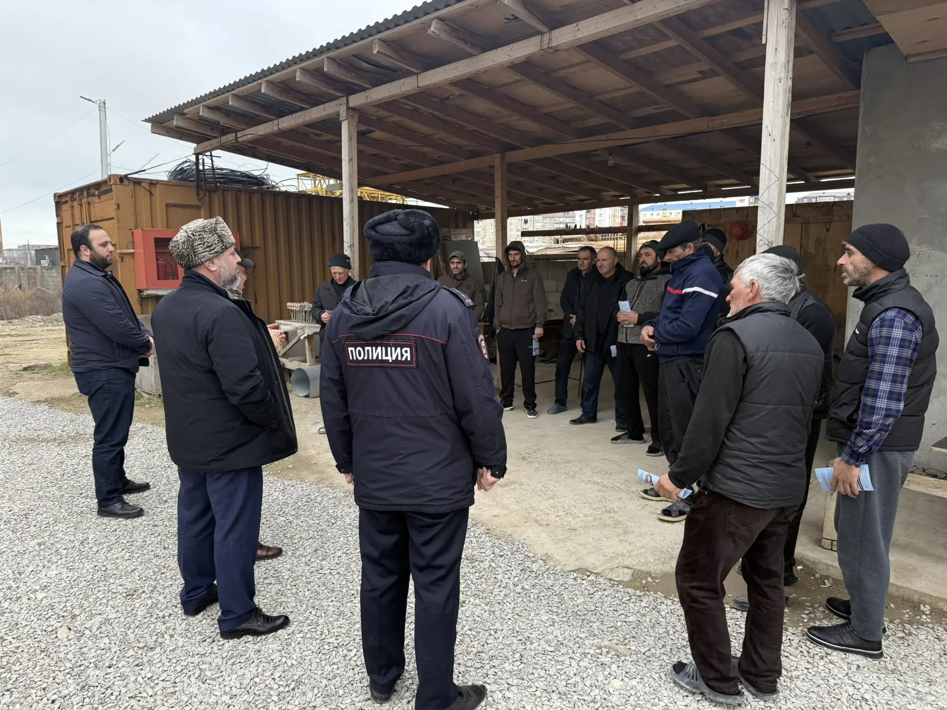 Миннац Дагестана: 50 гражданам из Центральной Азии и других регионов объяснили правила пребывания на территории России