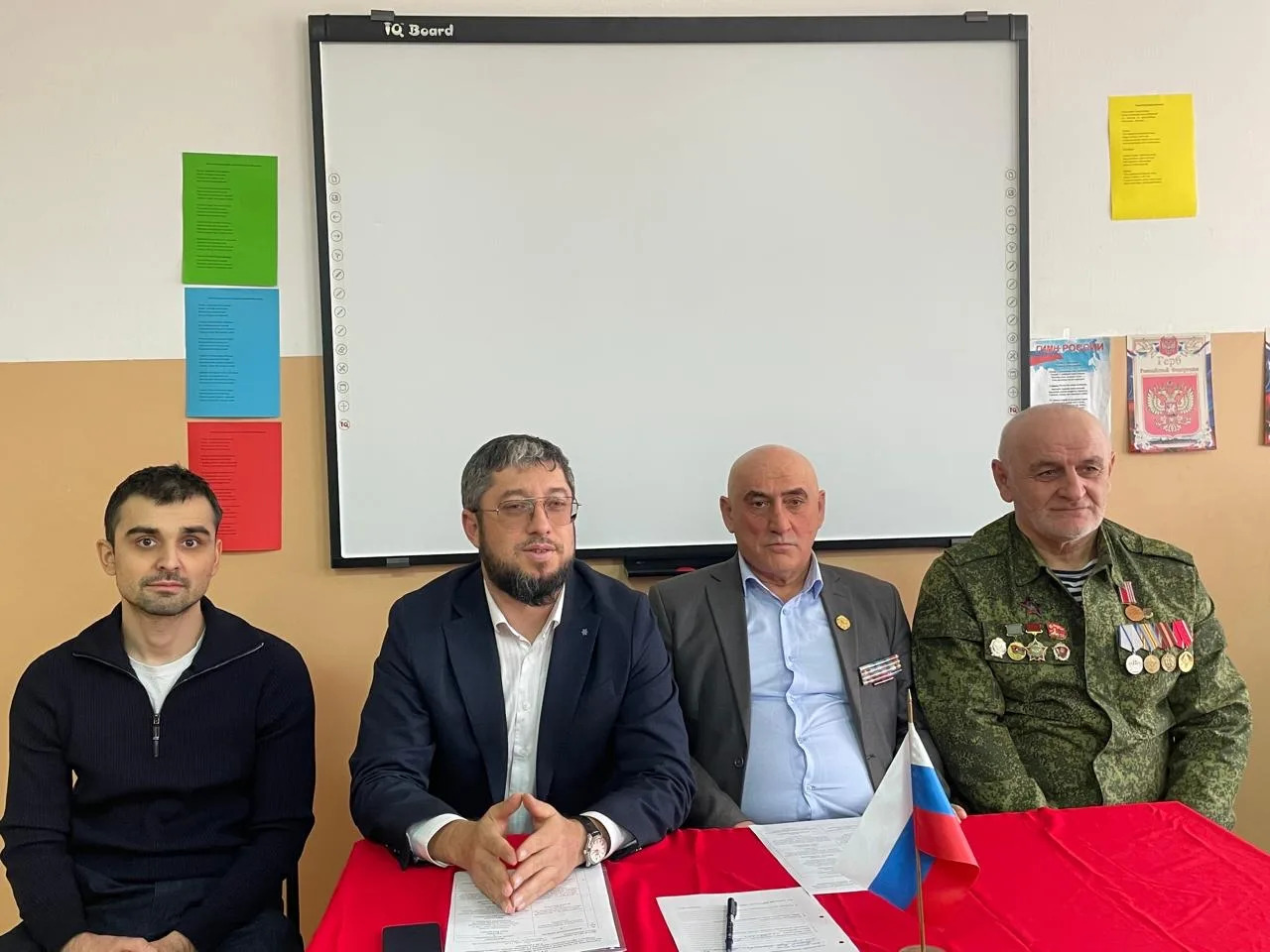 Что такое патриотизм и как жить в согласии? Беседы с кадетами прошли в Махачкале