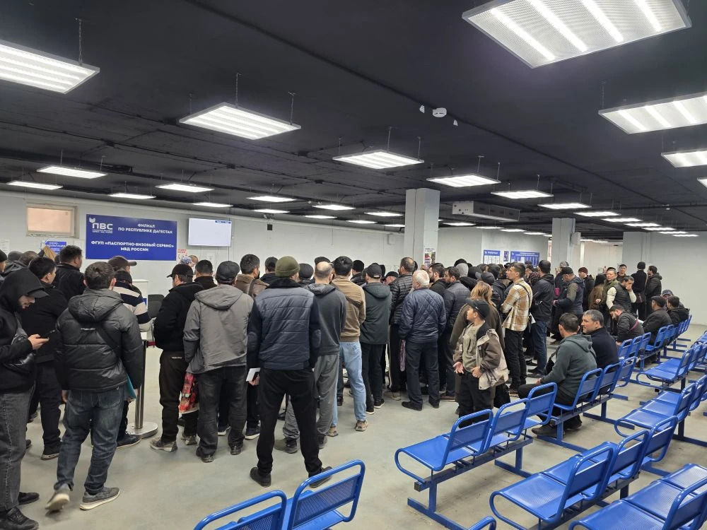 Правила, права и обязанности. В Махачкале прошла встреча с трудовыми мигрантами