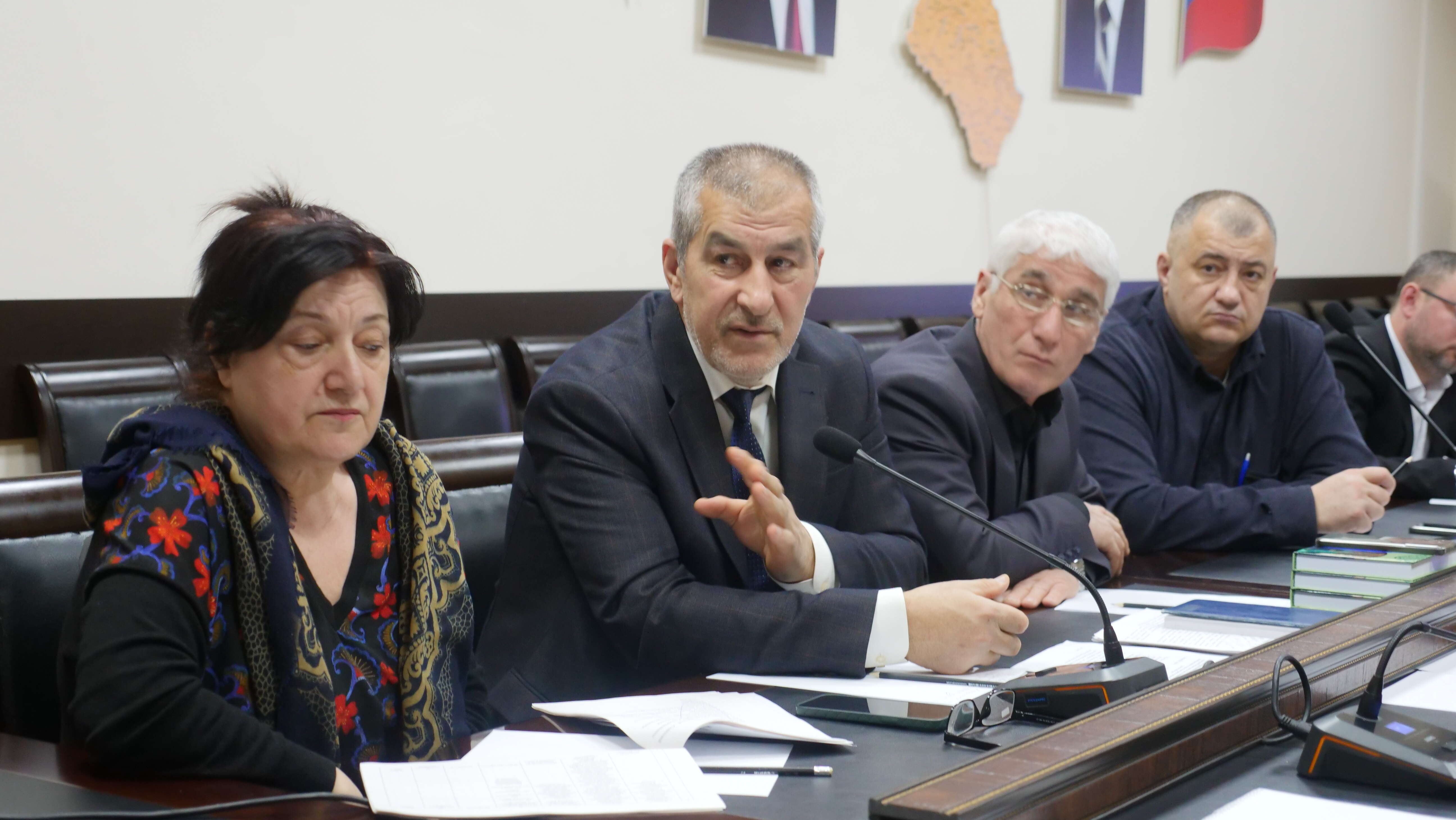 В Миннаце Дагестана обсудили, как помочь иностранным гражданам адаптироваться в республике