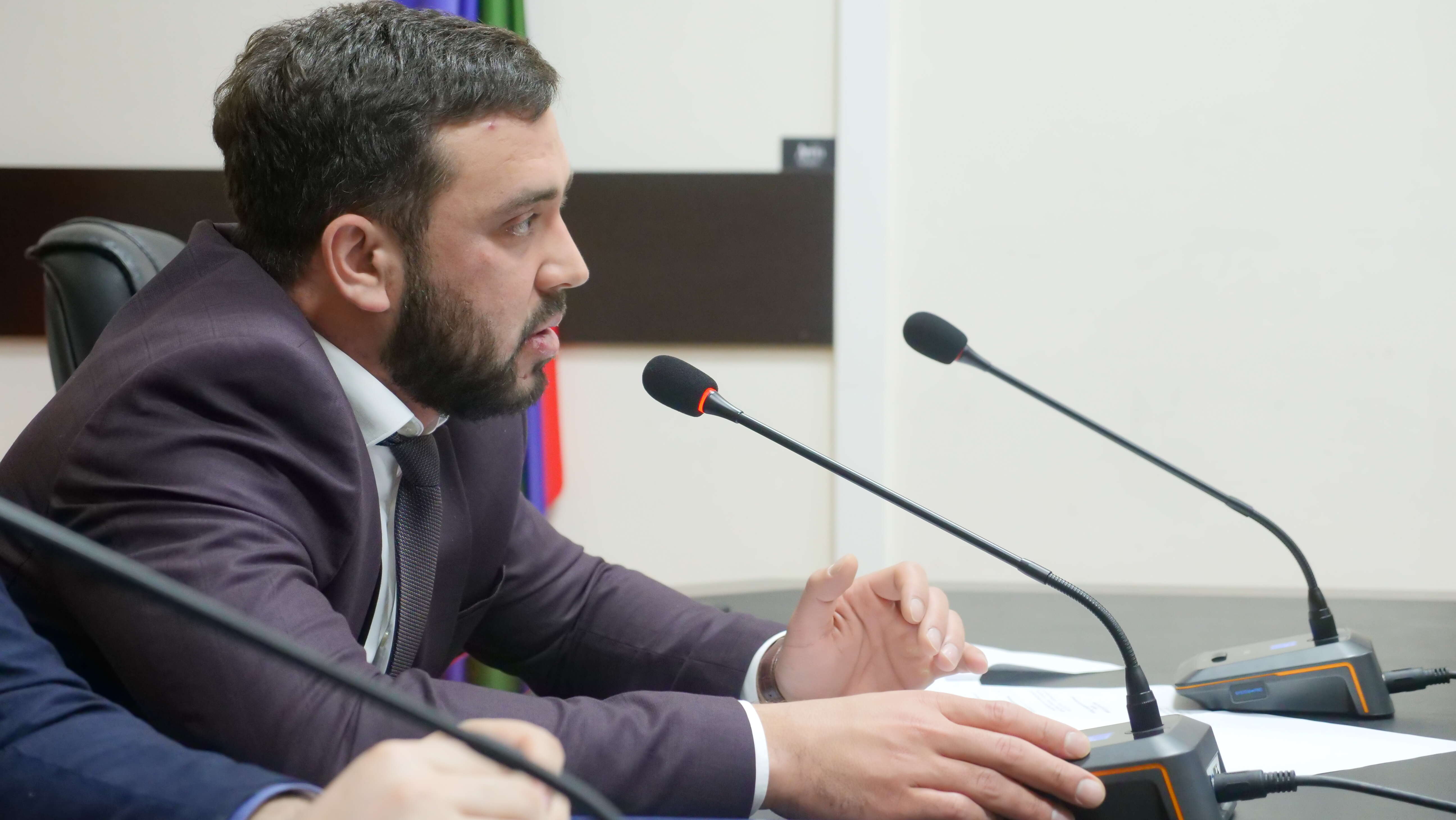 В Миннаце Дагестана обсудили, как помочь иностранным гражданам адаптироваться в республике