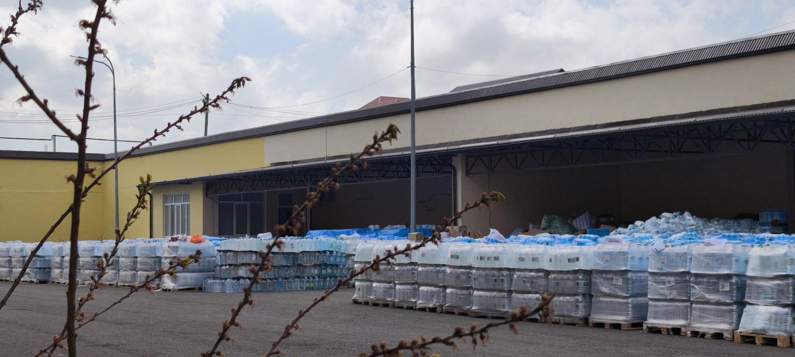 Темирлан Абуталимов посетил с рабочим визитом пострадавший от паводков Хасавюртовский район