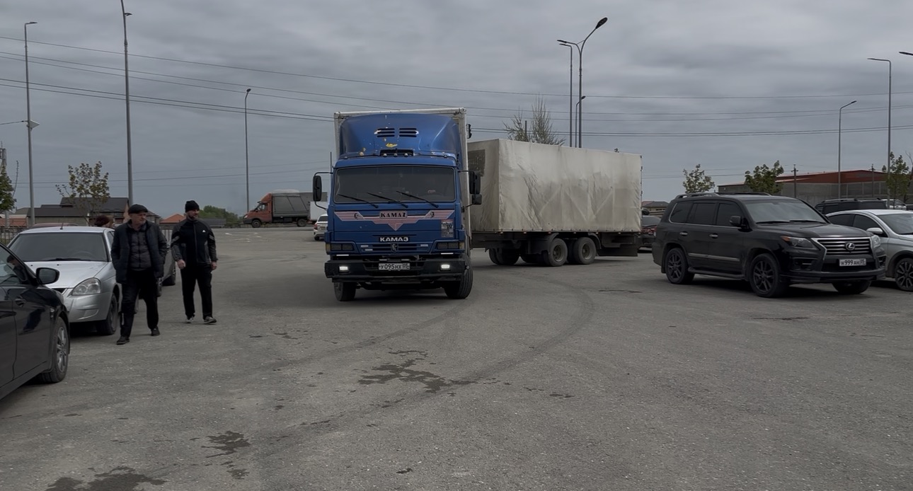 Вместе с Дагестаном. 12 тонн гуманитарной помощи направили жители Ханты-Мансийского автономного округа – Югры в республику