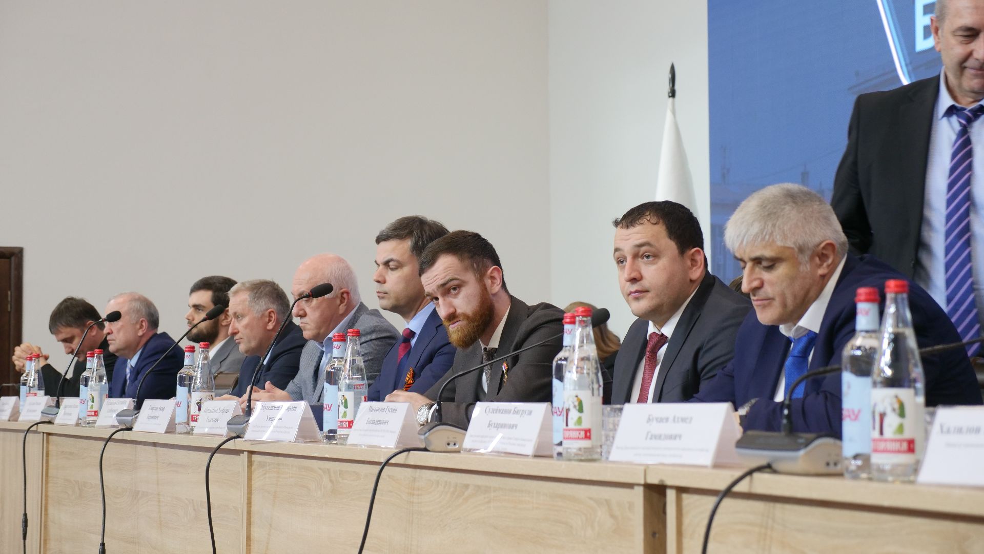 Темирлан Абуталимов принял участие в конференции, посвященной роли молодежи в укреплении единства страны