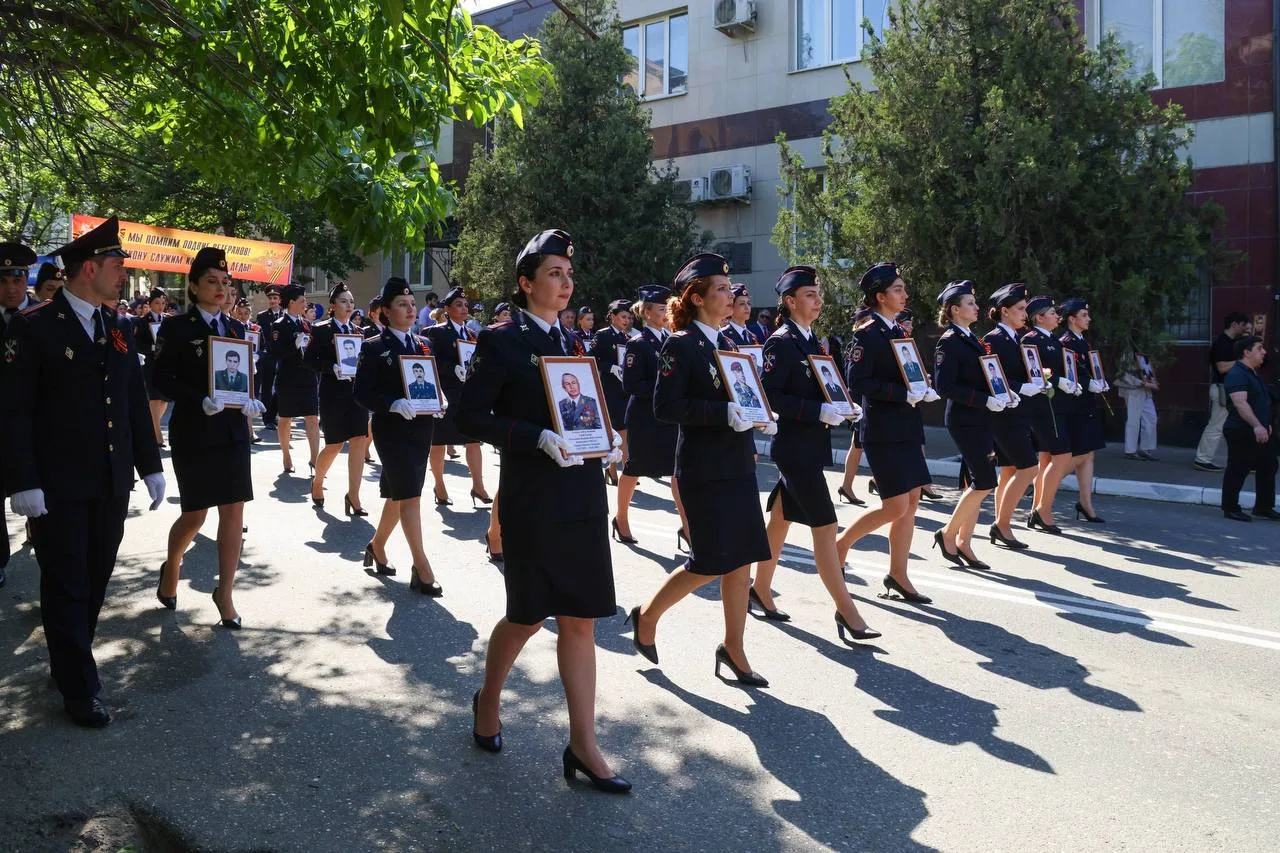Победа в лицах