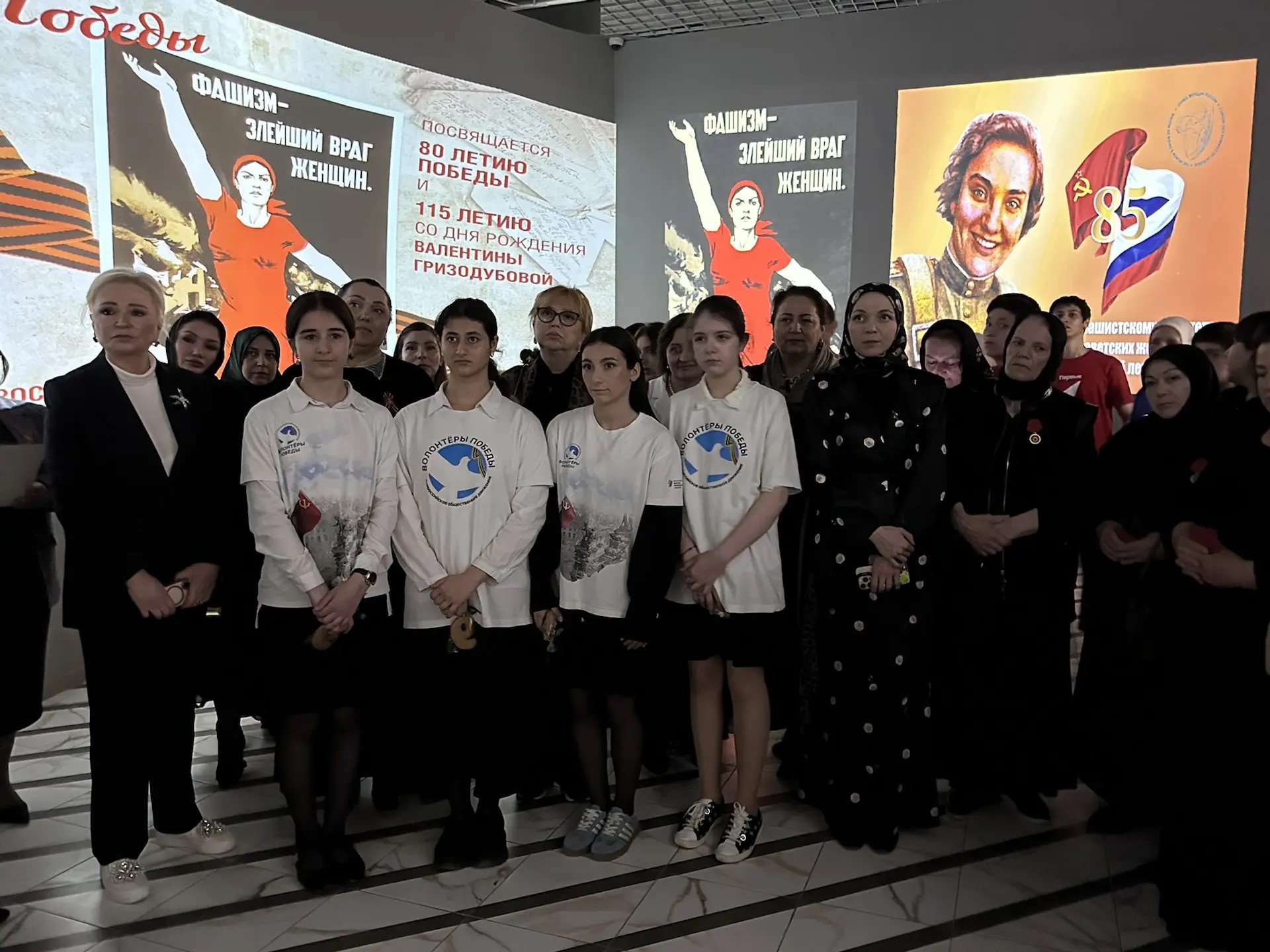 «Женское лицо Победы». В Махачкале открылась выставка, посвящённая подвигу женщин Великой Отечественной войны