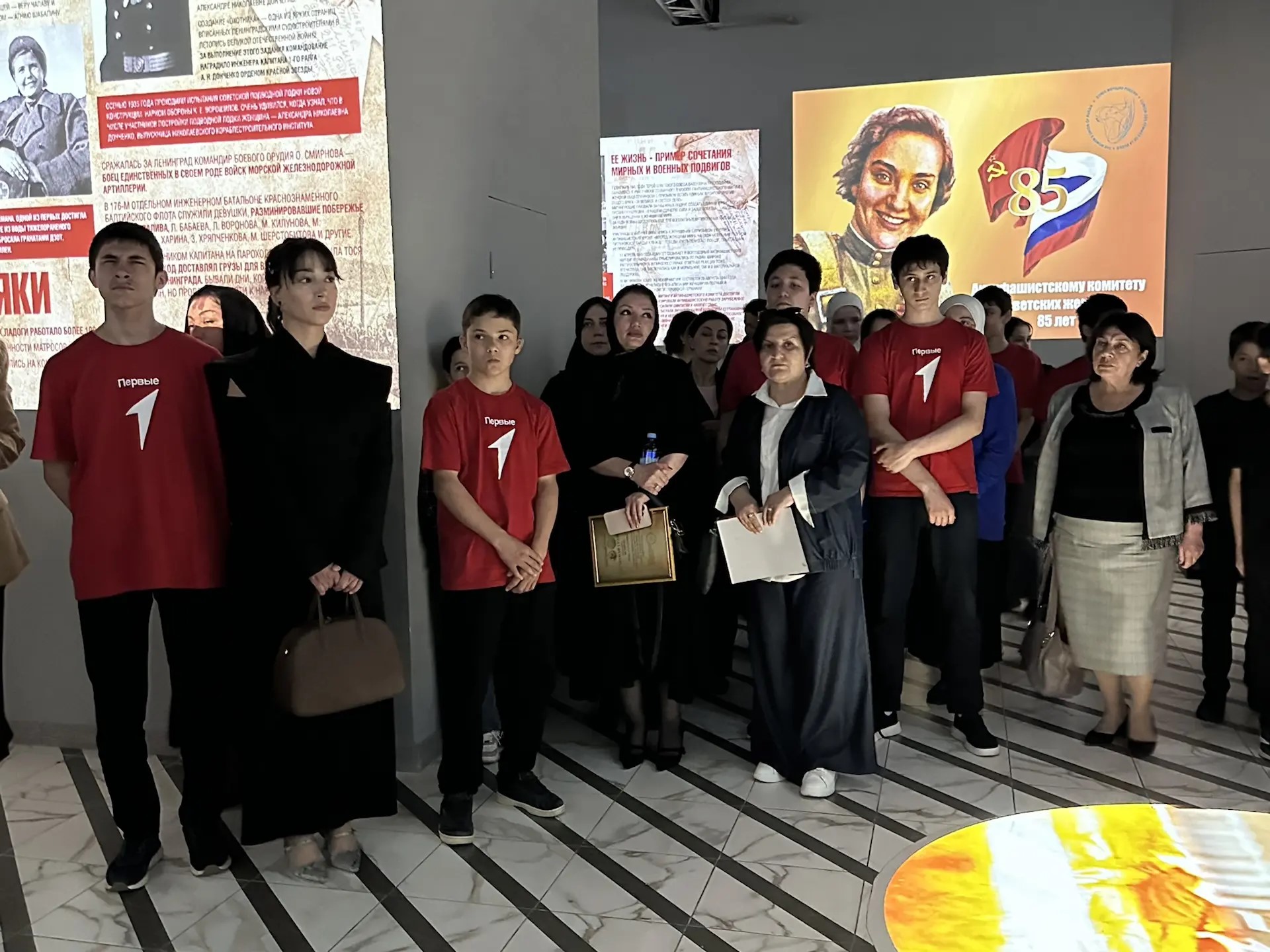 «Женское лицо Победы». В Махачкале открылась выставка, посвящённая подвигу женщин Великой Отечественной войны