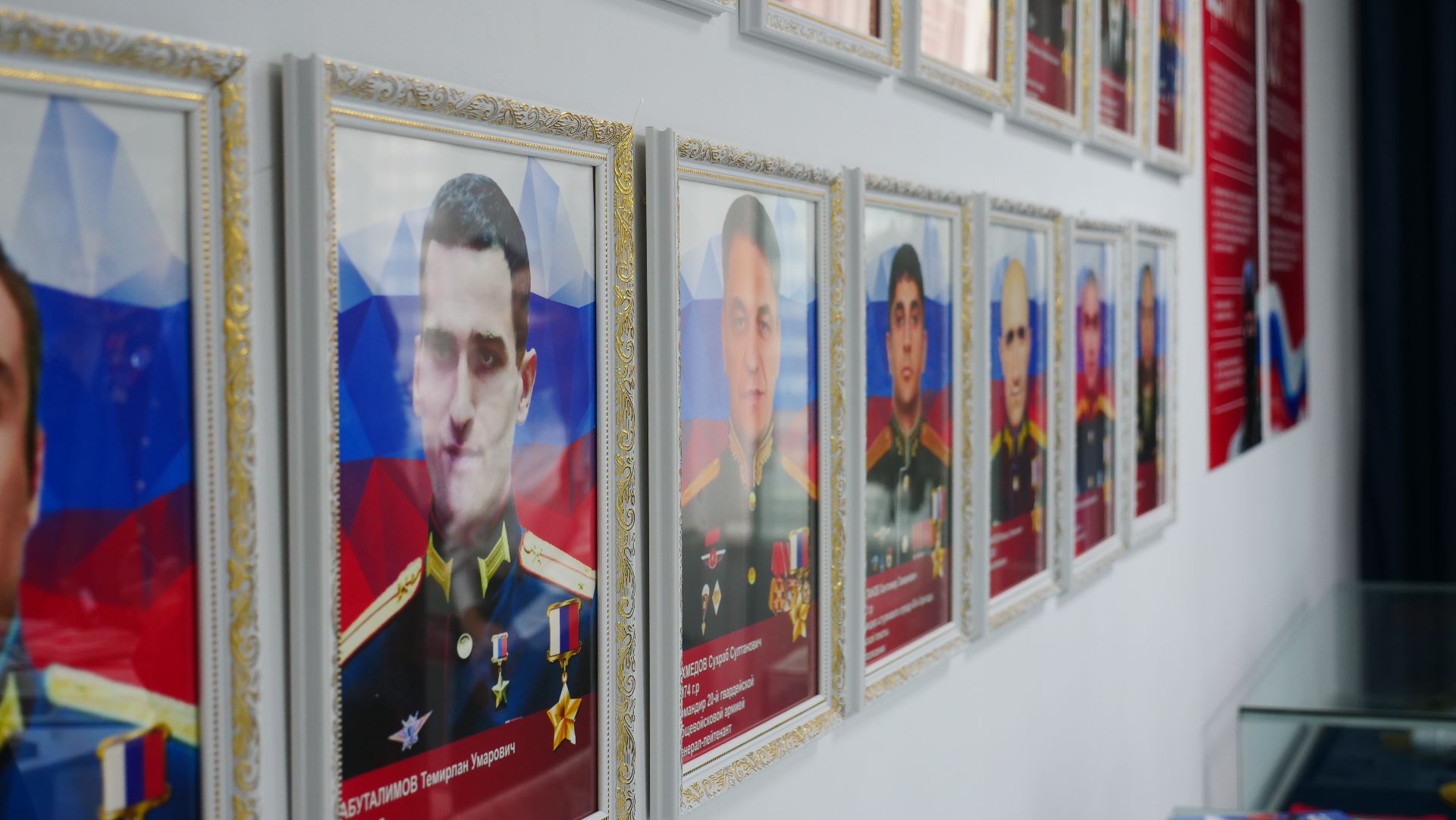 В Махачкале почтили память Героя России Абдулхакима Исмаилова