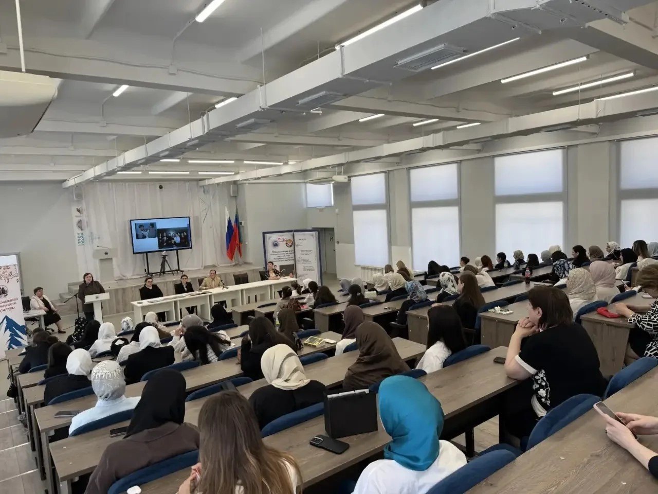 В вузах Дагестана прошел День славянской письменности и культуры