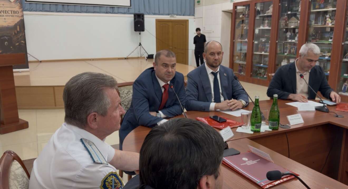 В Кизляре прошла республиканская конференция «Казачество на службе Отечества»