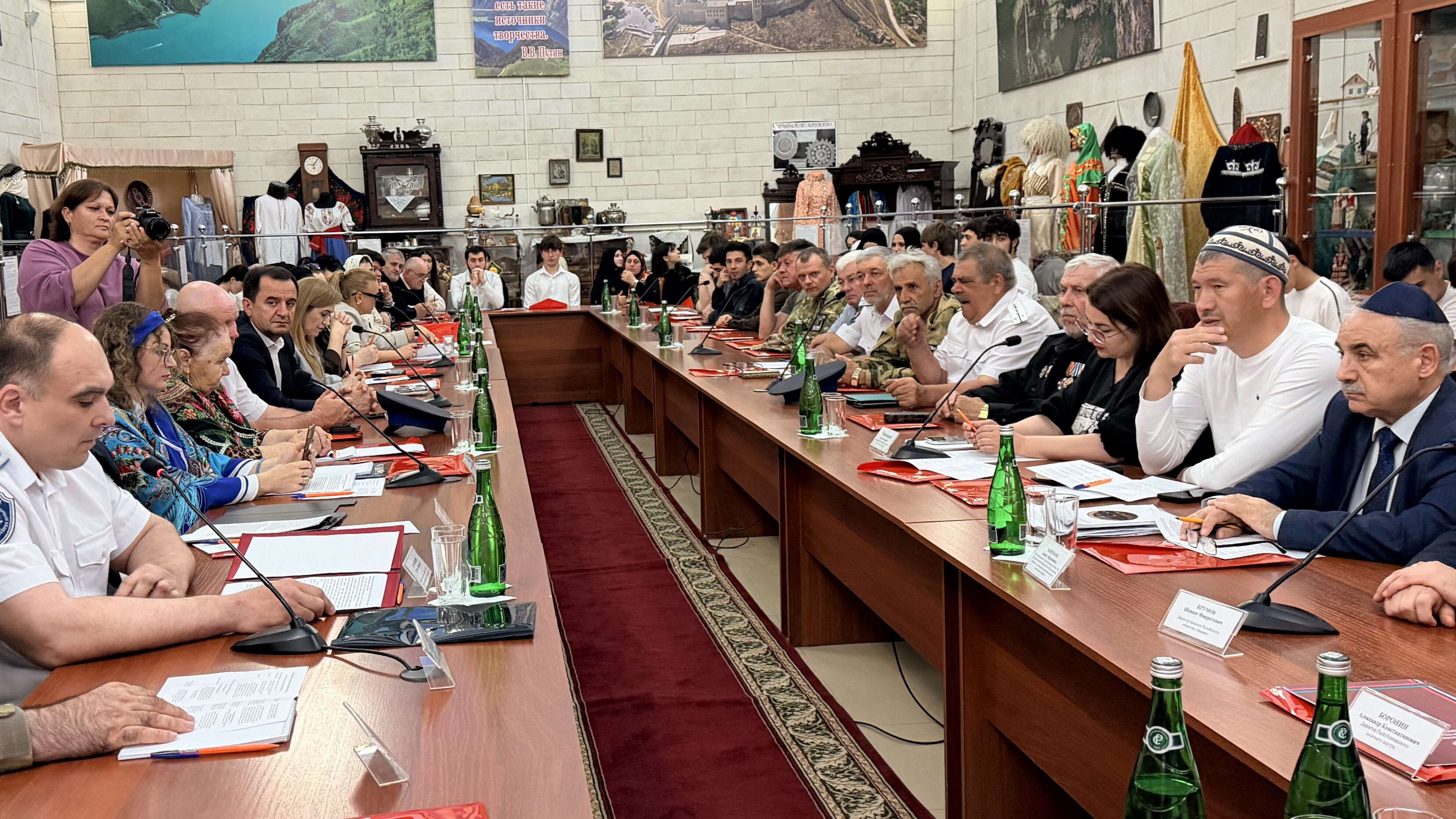 В Кизляре прошла республиканская конференция «Казачество на службе Отечества»