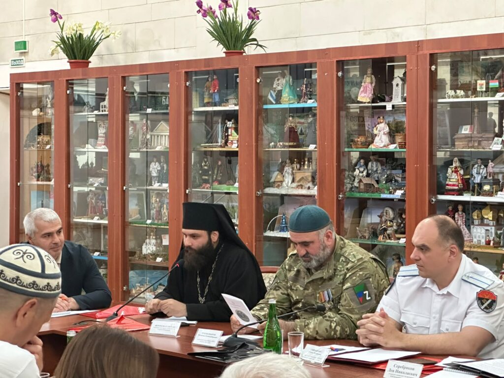 В Кизляре прошла республиканская конференция «Казачество на службе Отечества»