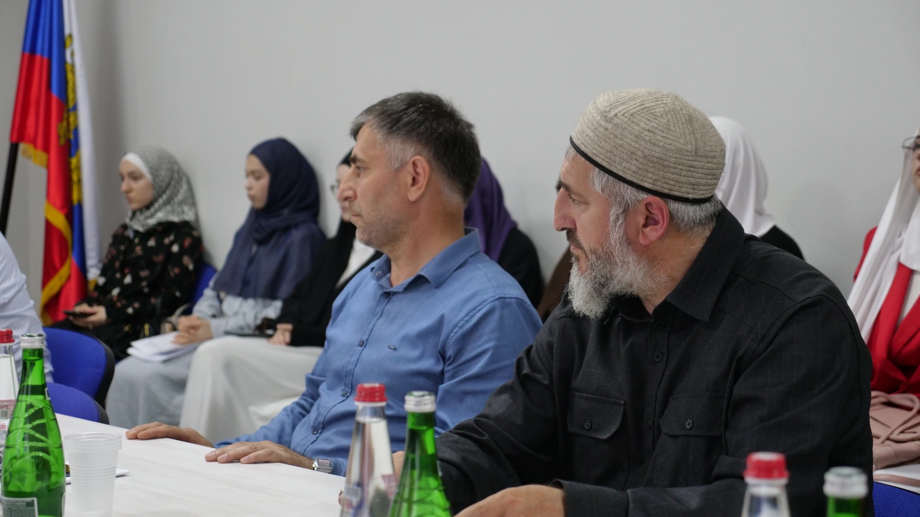 «Россия – Родина моя». В Махачкале проходит молодежный образовательный форум