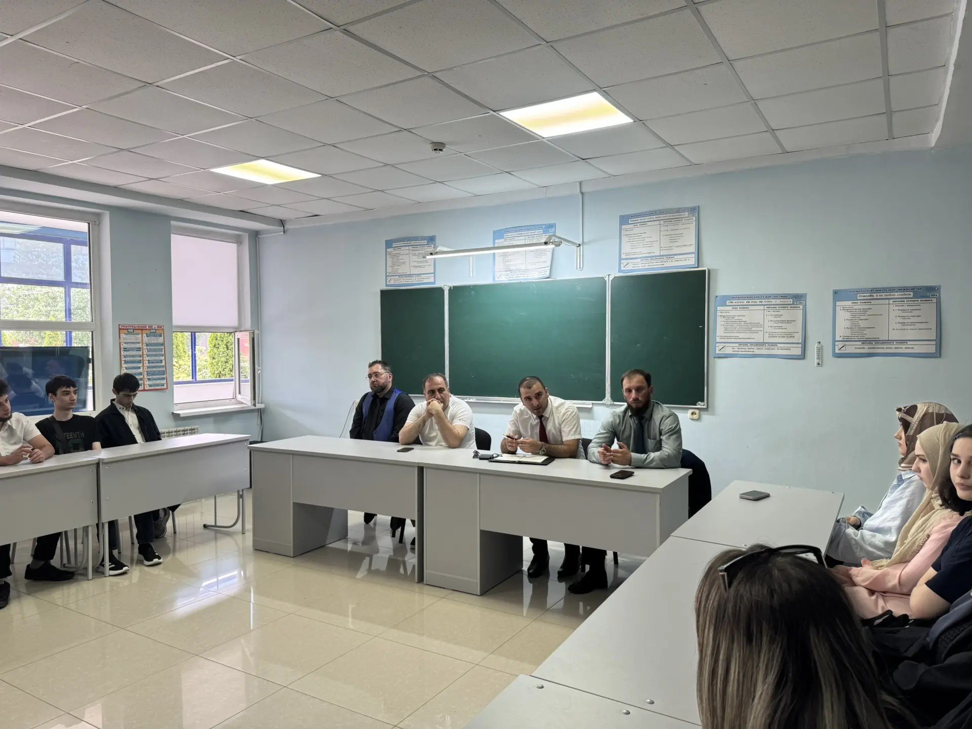 «Я люблю Россию: Россия - это мы!». В Дагестане завершился большой патриотический форум